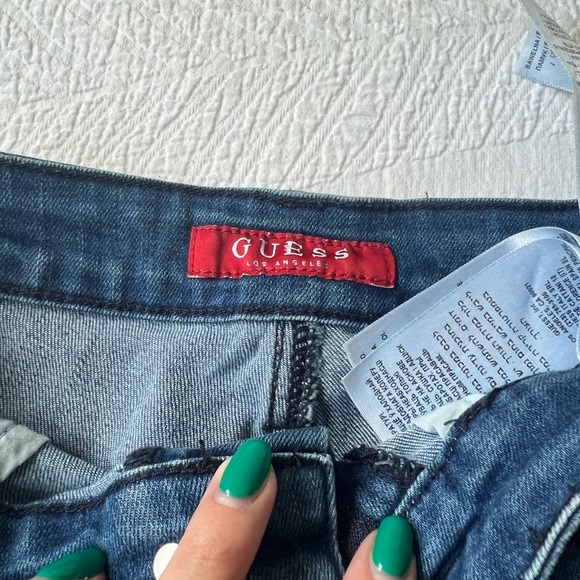 Guess High-Waisted Retro Shorts - Picture 4 of 4